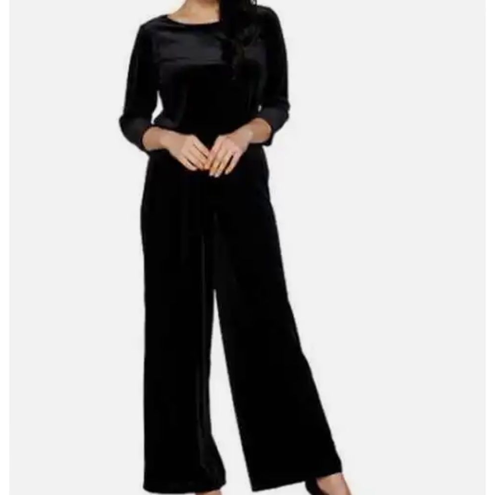 NWT. Joan Rivers Black Velour Velvet Jumpsuit Tie Belt